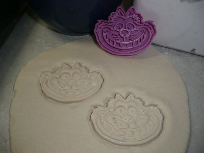Cheshire Cat Alice Adventures In Wonderland Cookie Cutter Made In USA PR2297