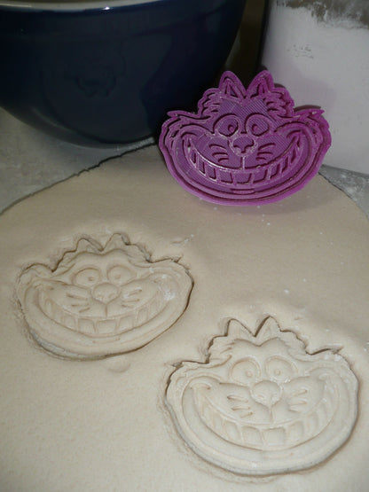 Cheshire Cat Alice Adventures In Wonderland Cookie Cutter Made In USA PR2297