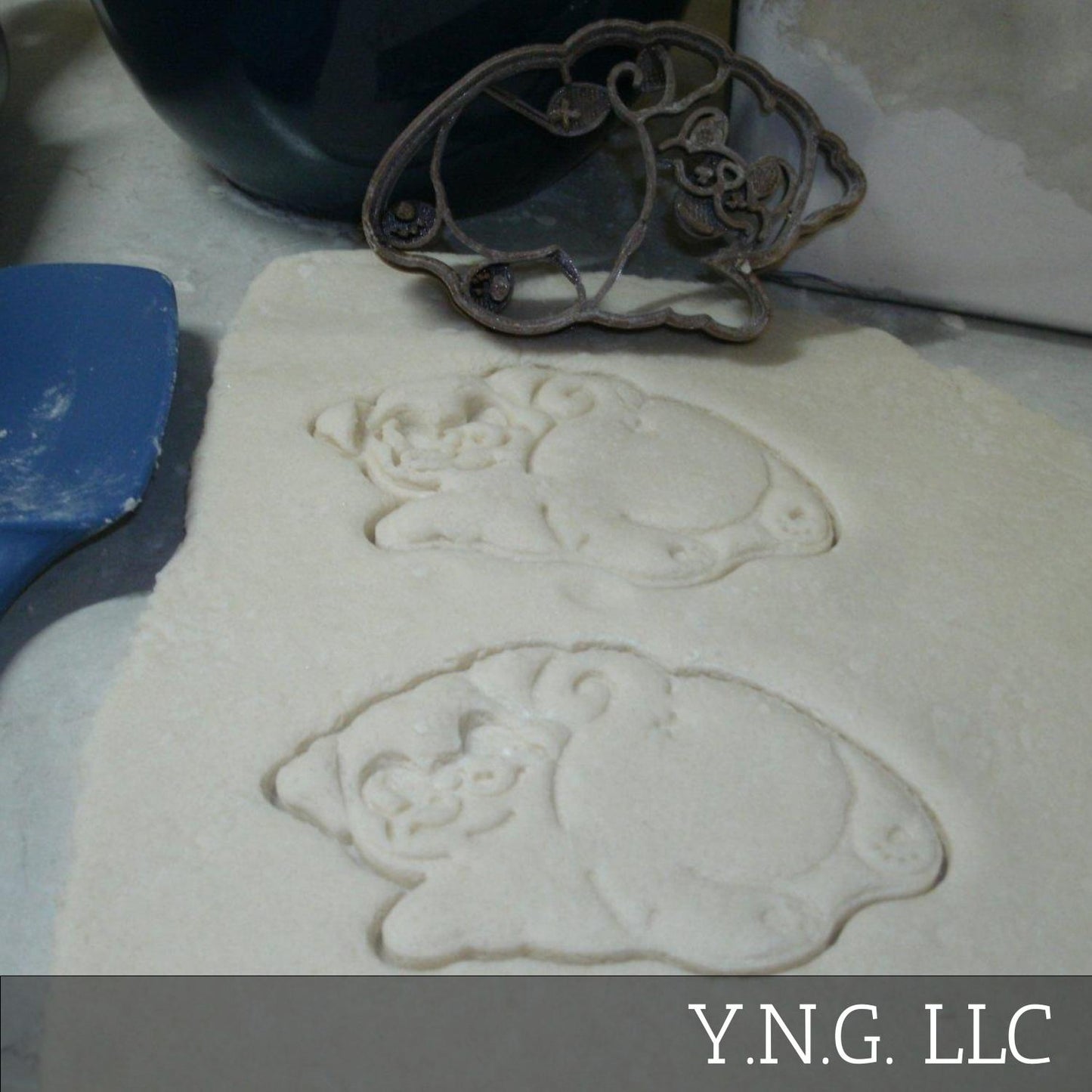 Pug Butt Back Dog Breed Curly Tail Cookie Cutter Made In USA PR2371