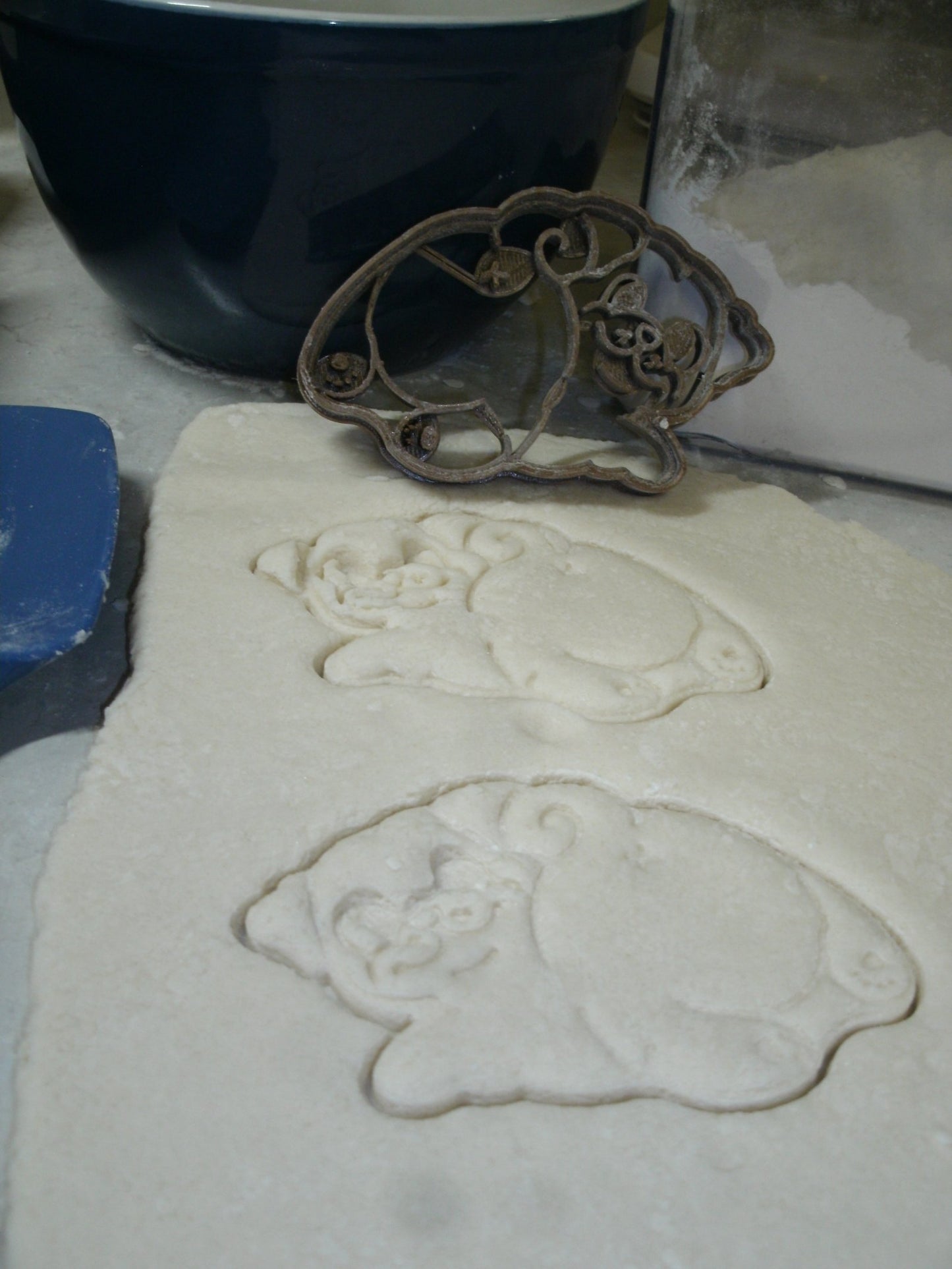 Pug Butt Back Dog Breed Curly Tail Cookie Cutter Made In USA PR2371