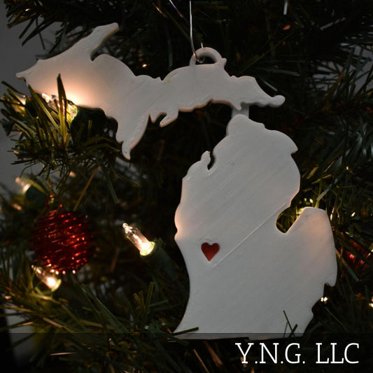 Michigan State Lansing Heart Ornament Christmas Decor USA PR244-MI