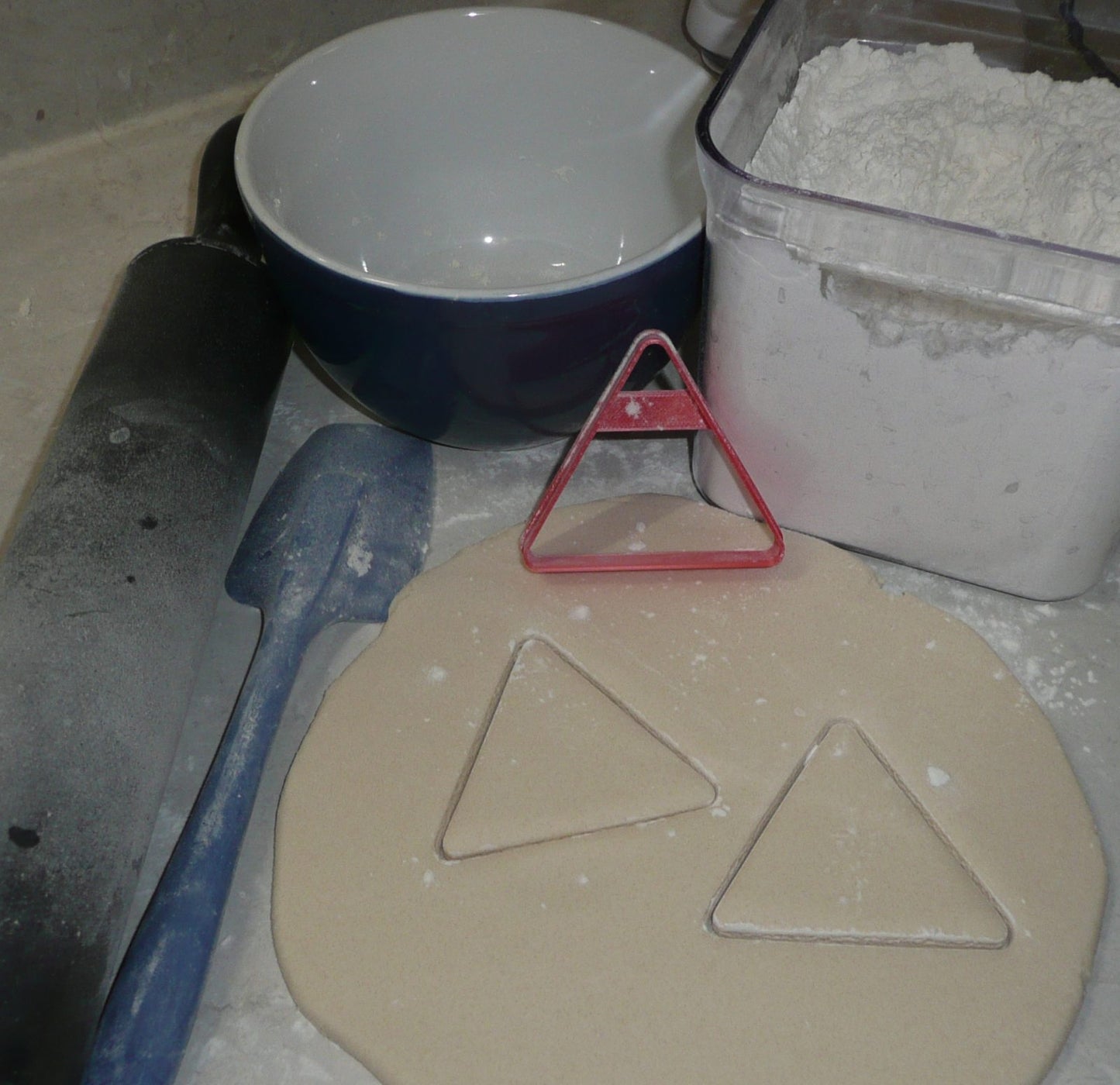 Triangle Shape Yield Road Sign Pool Rack Cookie Cutter Made In USA PR2688