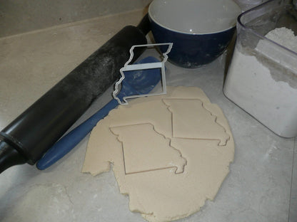 State of Missouri Outline Show Me Slogan Cookie Cutter Made In USA PR2718