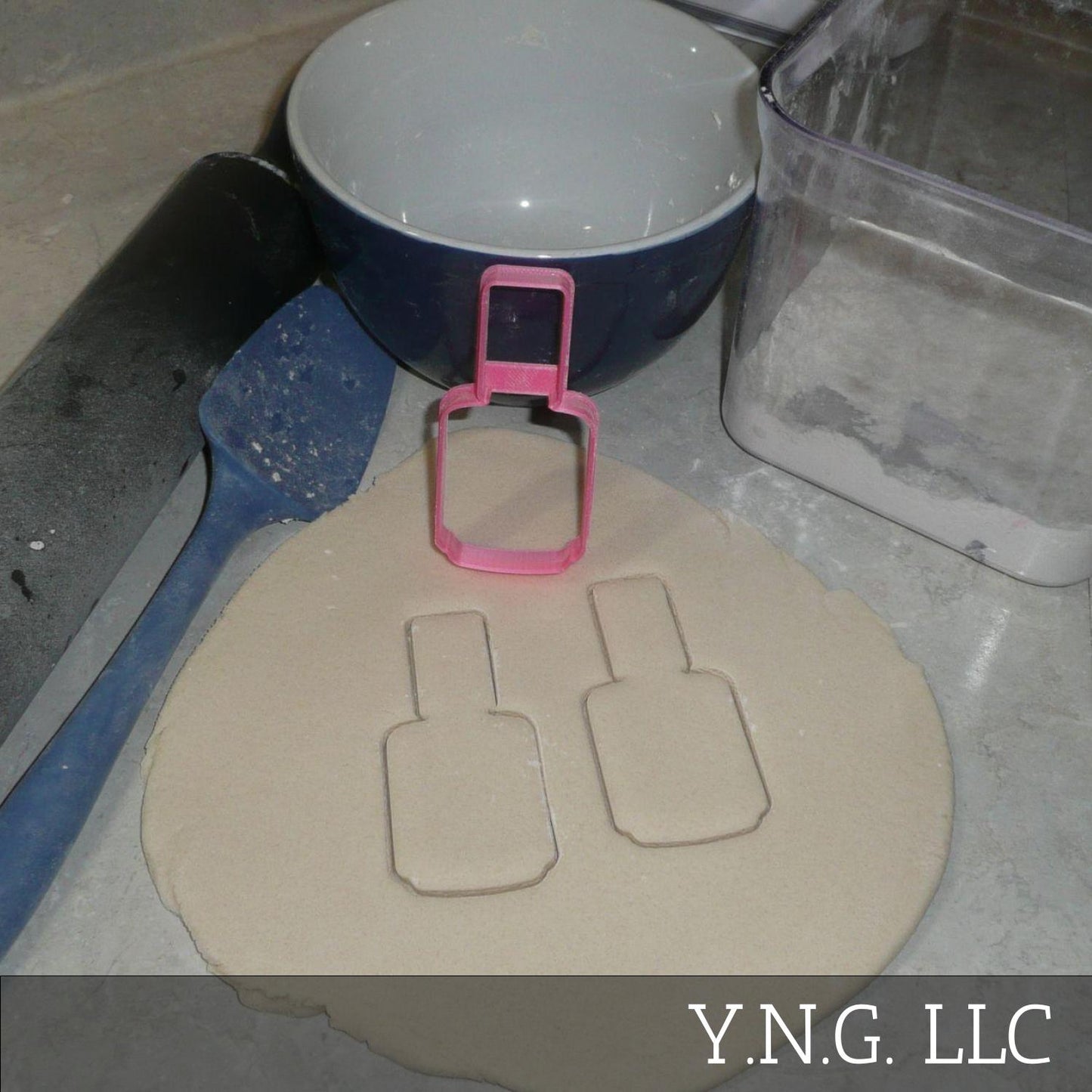 Nail Polish Bottle Outline Manicure Salon Cookie Cutter Made In USA PR2930
