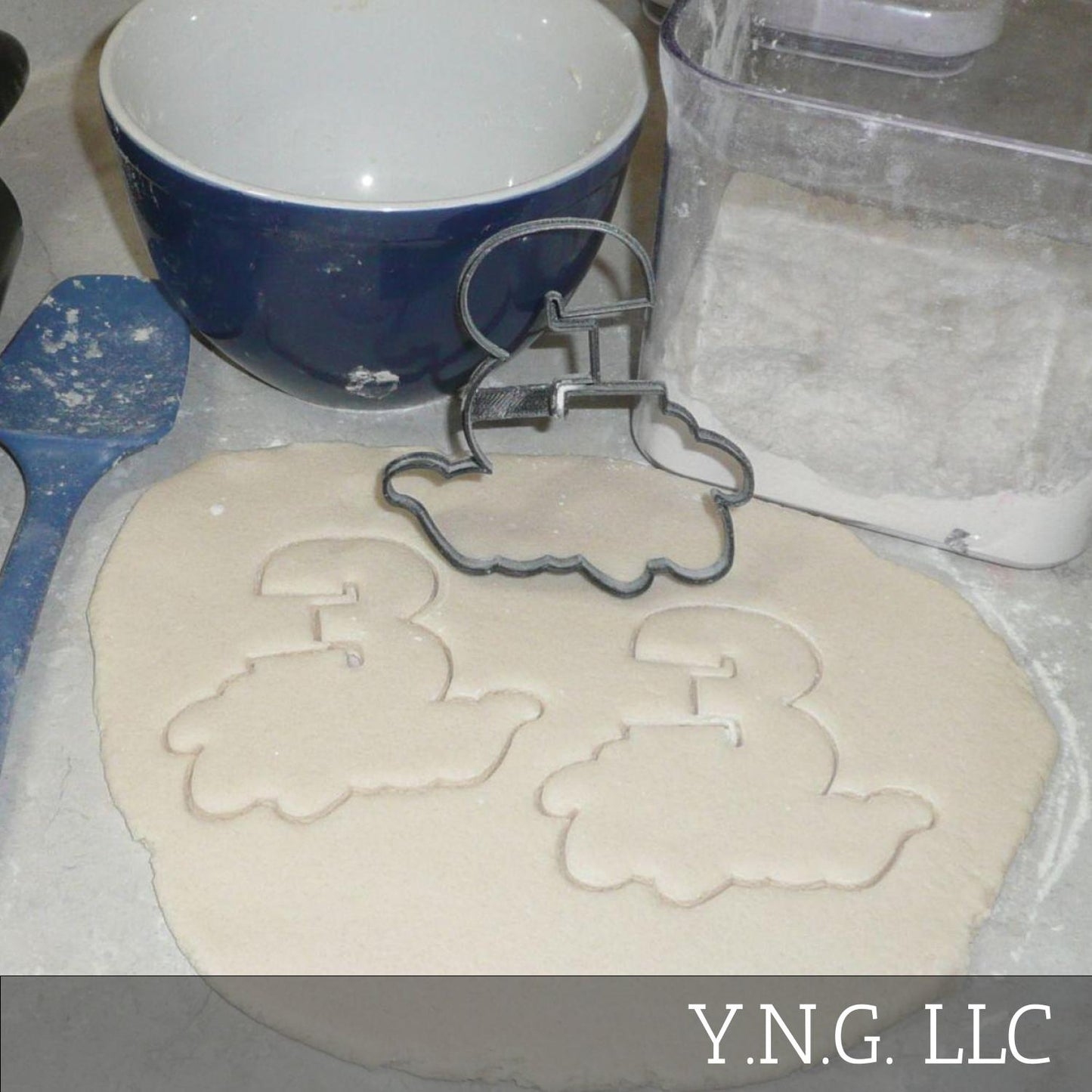 Number Three 3 Outline Fancy Word Birthday Cookie Cutter Made In USA PR3003