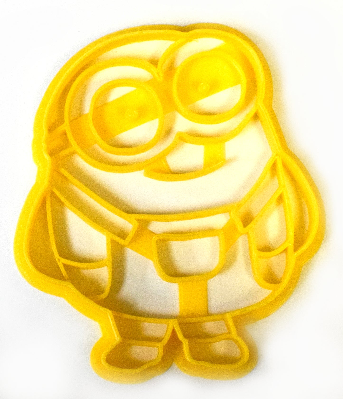 6x Despicable Me Minion Fondant Cutter Cupcake Topper 1.75 IN USA FD427
