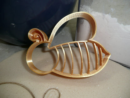 Bee Bumblebee Side Facing Detailed Cookie Cutter Made In USA PR5063