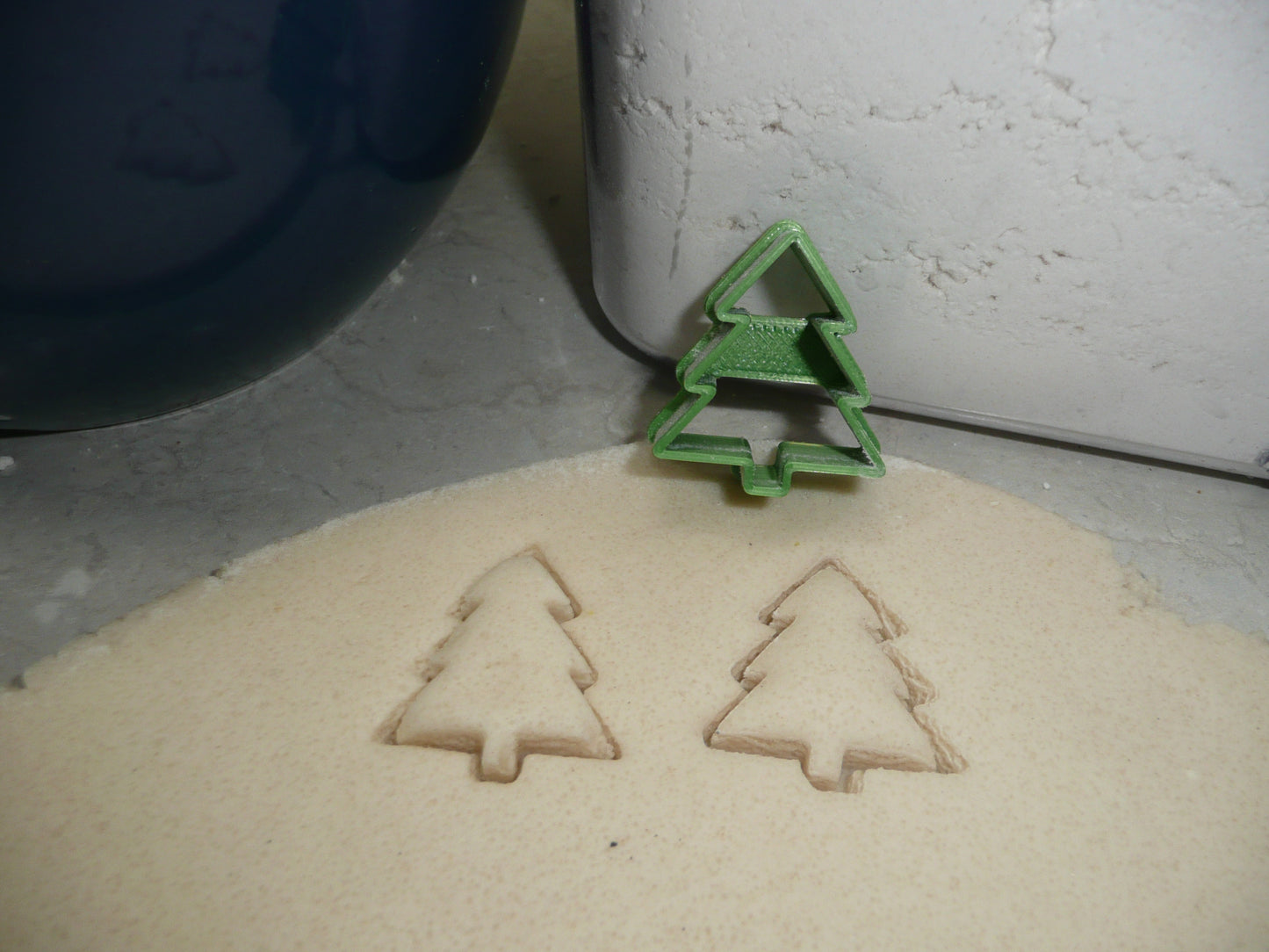 Christmas Tree Shape Center Jam Filled Linzer Cookie Cutter USA PR5135