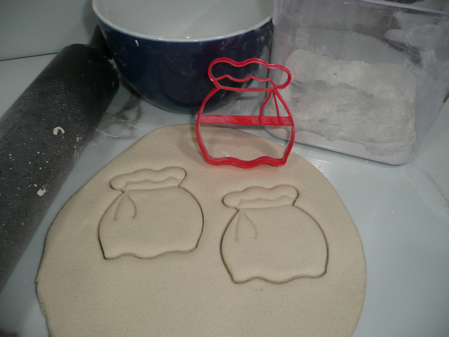 Santa Bag Gift Sack Christmas Present Cookie Cutter Made In USA PR5307
