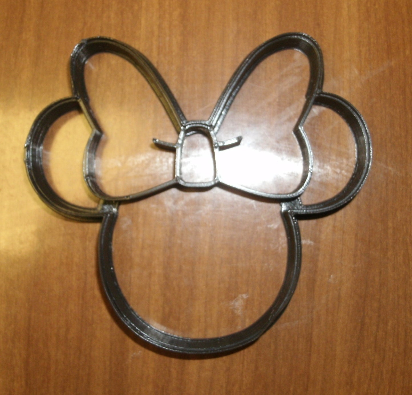 6x Minnie Mouse Head Fondant Cutter Cupcake Topper 1.75 IN USA FD530