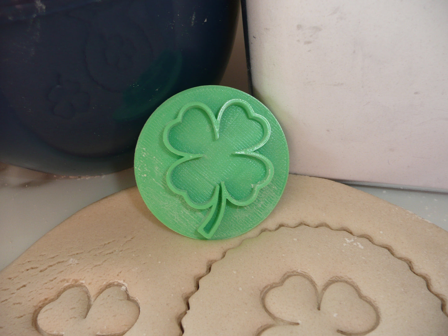 4 Leaf Clover Shamrock St Patricks Day Cookie Stamp Embosser Made In USA PR5519