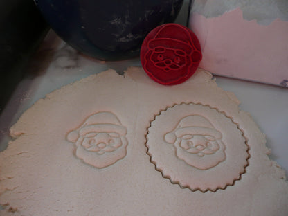 Santa Claus Face Christmas Cookie Stamp Embosser Made In USA PR5554