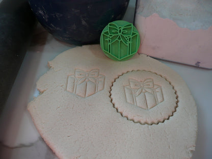 Christmas Present Shaped Cookie Stamp Embosser Made In USA PR5558