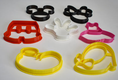 Mickey And Minnie Mouse Cartoon Characters Set of 7 Cookie Cutters USA PR577