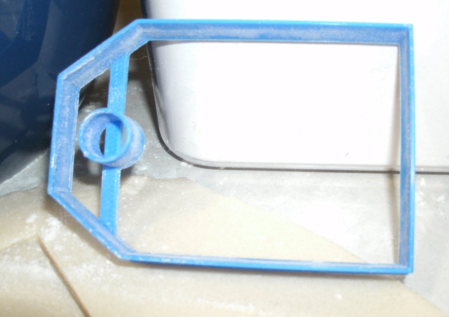 Hanging Gift Price Luggage Tag Shape Cookie Cutter Made In USA PR711