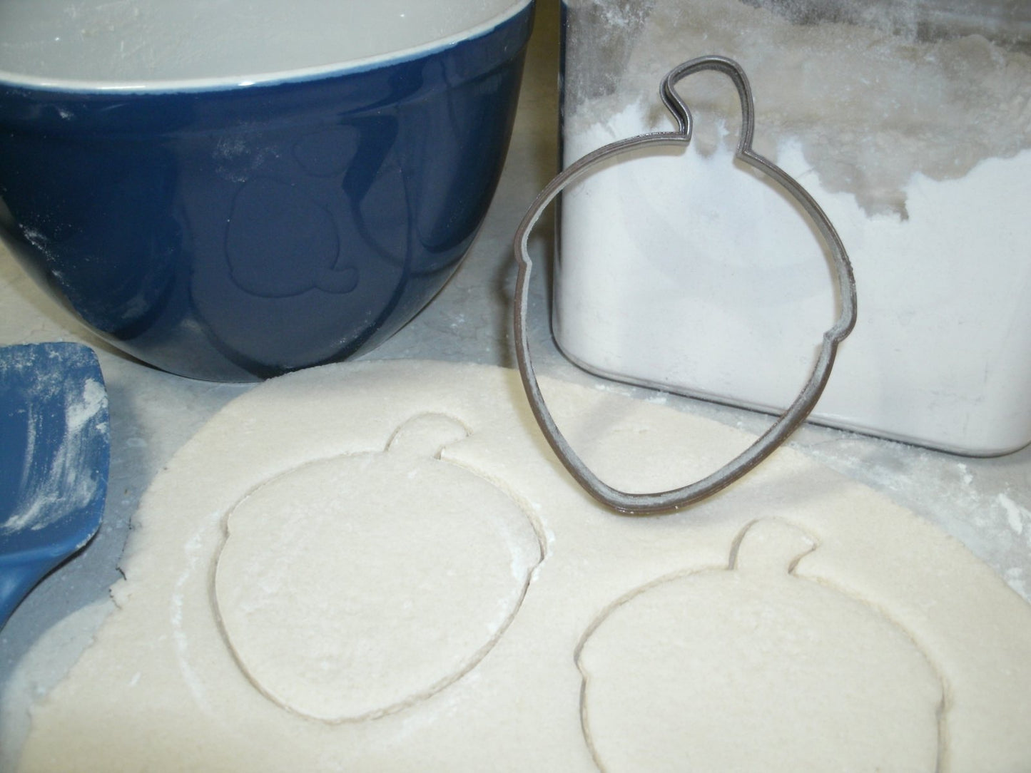 Acorn Oak Nut Seed Fall Cookie Cutter Baking Tool Made In USA PR715