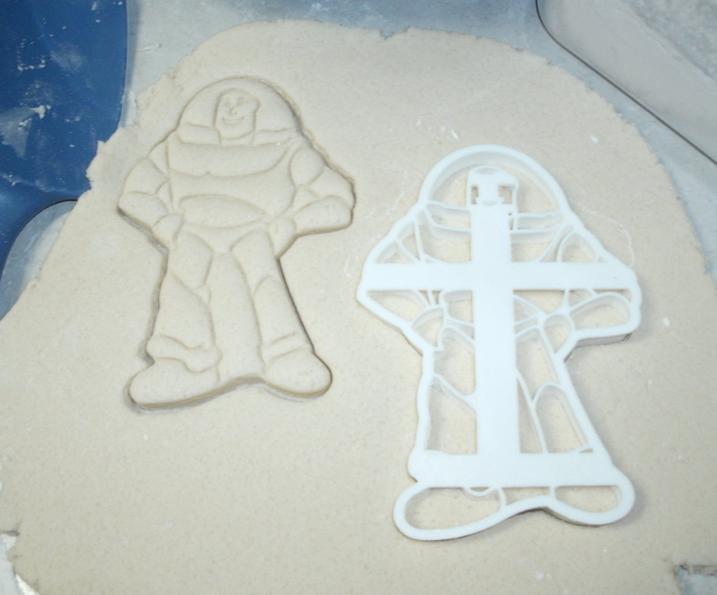 Buzz Lightyear Astronaut Toy Story Movie Cookie Cutter Made In USA PR725