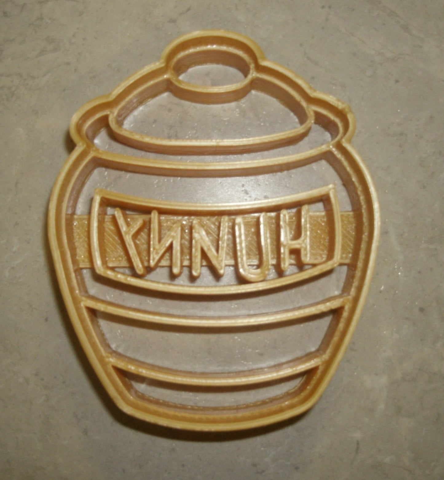 Honey Hunny Pot Winnie The Pooh Cartoon Movie Cookie Cutter Made In USA PR797