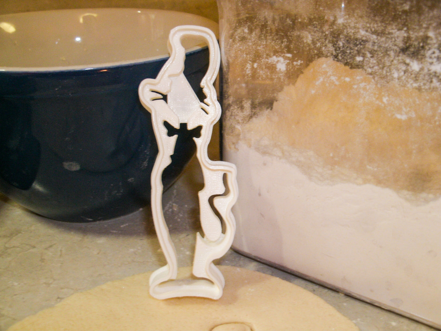 Cat In The Hat Dr Seuss Children Book Character Cookie Cutter Made In USA PR989