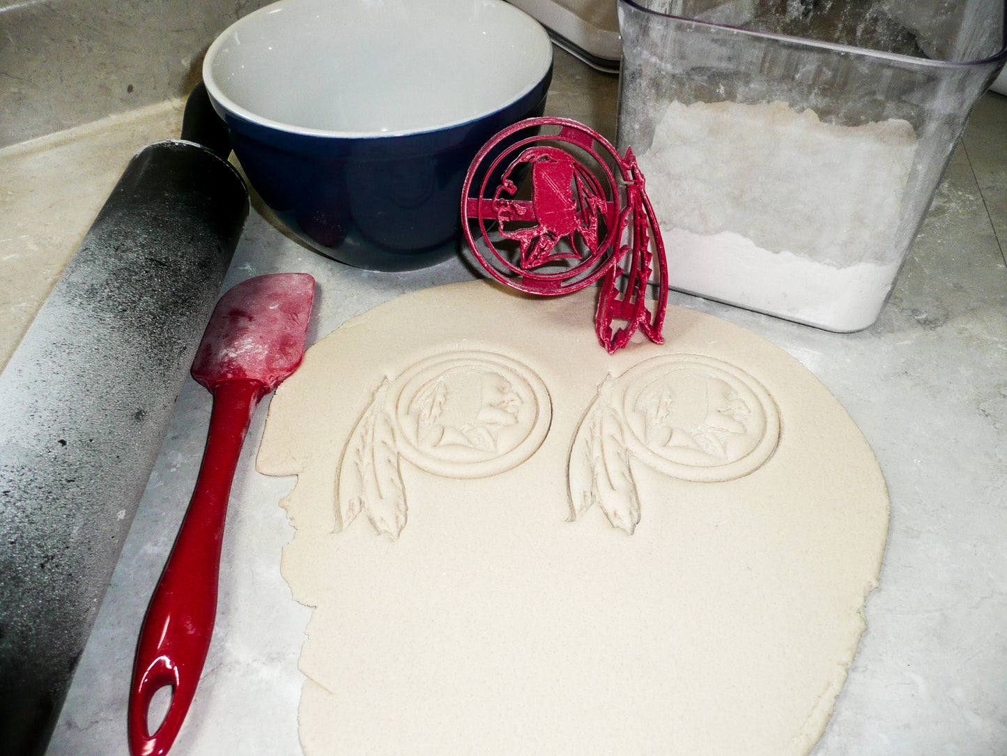 Washington Redskins NFL Football Logo Cookie Cutter Made In USA PR954