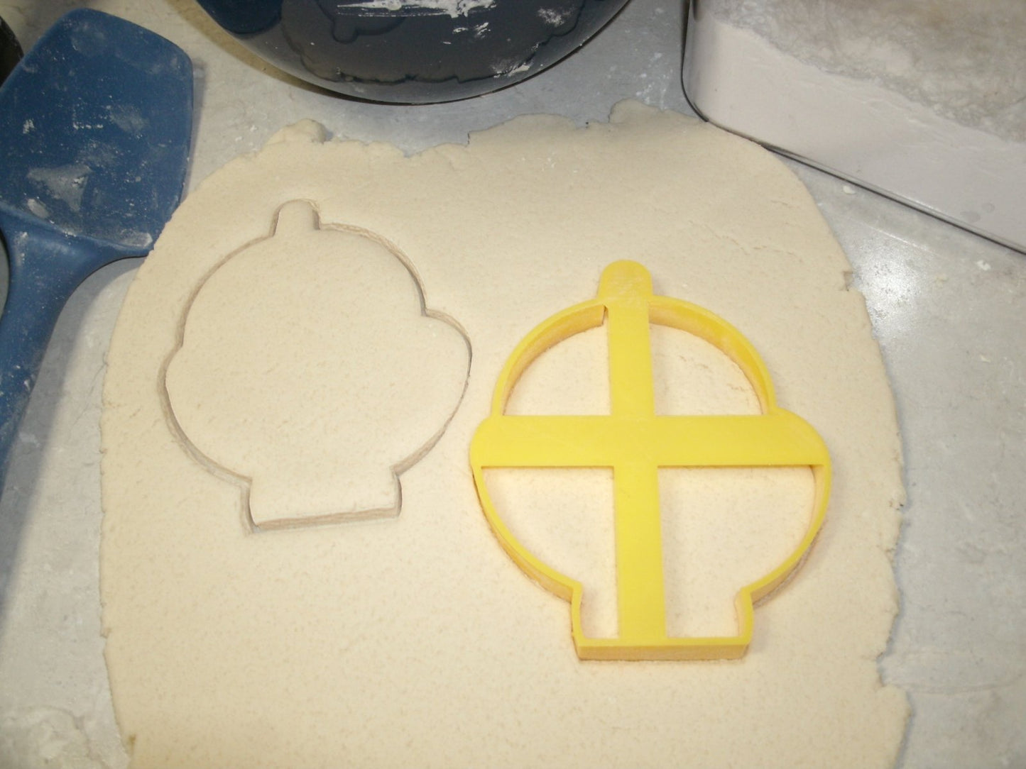 Tweety Bird Yellow Canary Looney Tunes Cookie Cutter Made In USA PR702