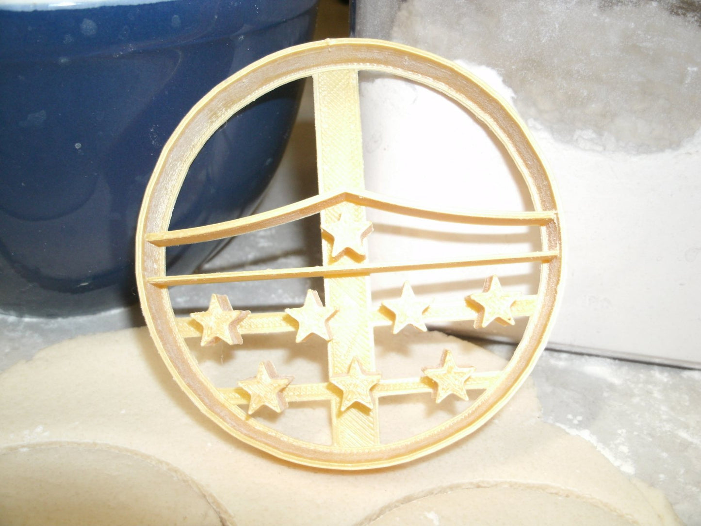 Wonder Woman Tiara Crown DC Comics Cookie Cutter Made In USA PR636