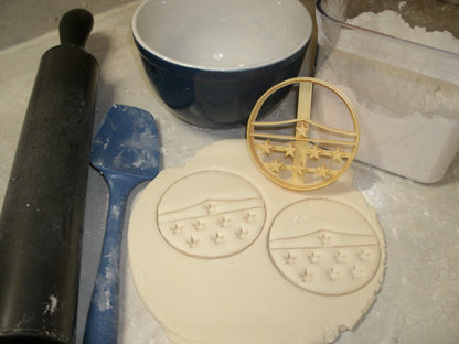 Wonder Woman Tiara Crown DC Comics Cookie Cutter Made In USA PR636