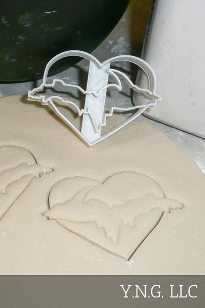 Michigan UP Upper Peninsula Outline With Heart Cookie Cutter Made In USA PR999