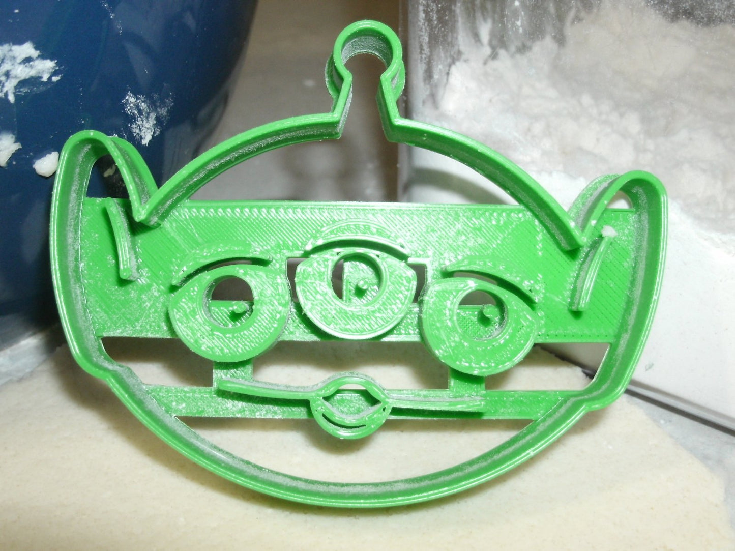 Alien Little Green Man Toy Story Movie Cookie Cutter Made In USA PR724