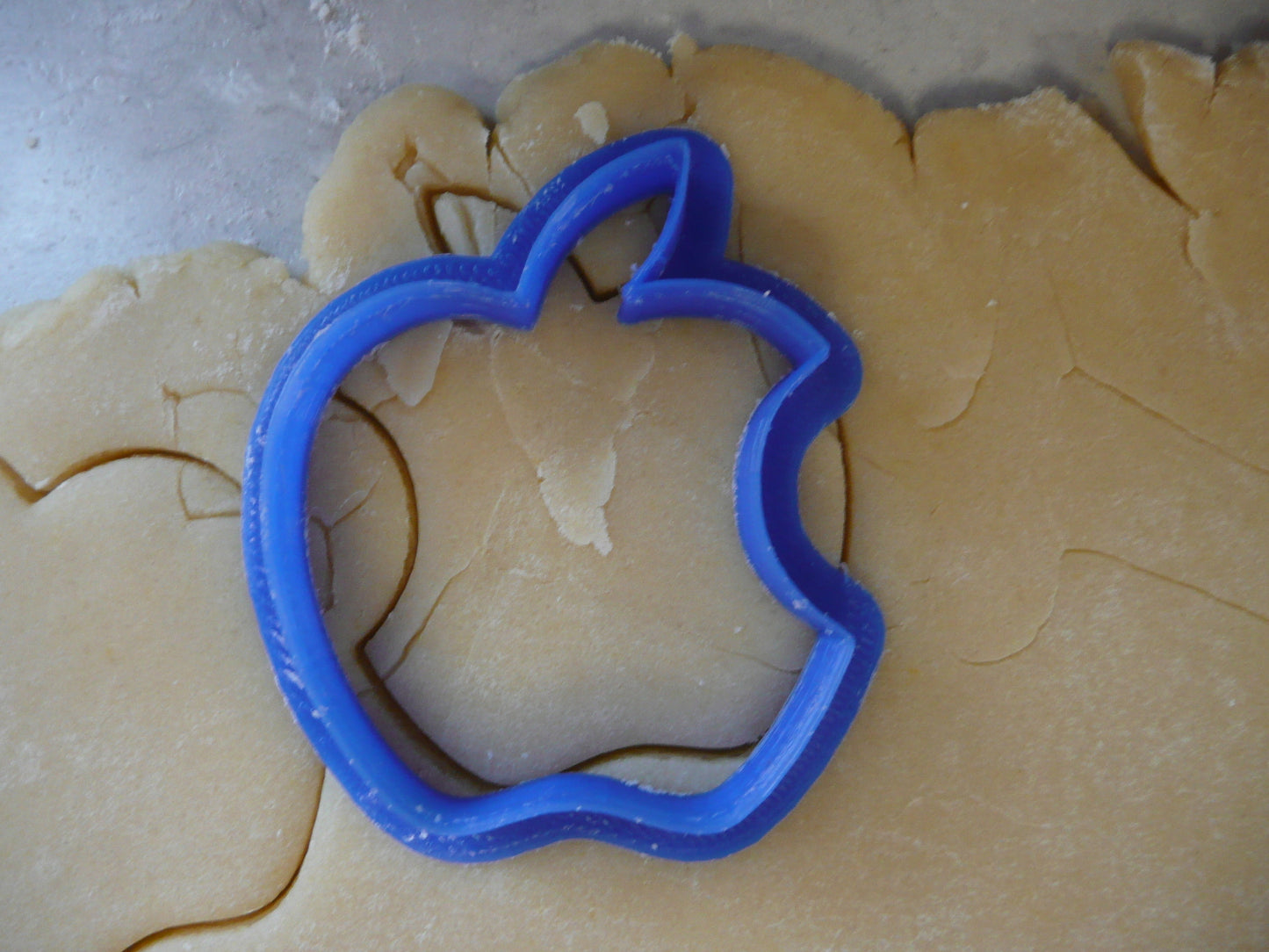 Apple Logo Brand Shape Baking Tool Cookie Cutter Made In USA PR425