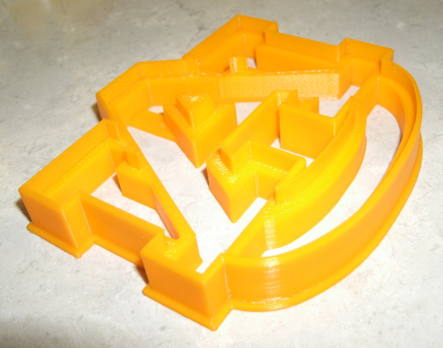 6x University of Auburn Fondant Cutter Cupcake Topper 1.75 IN USA FD704