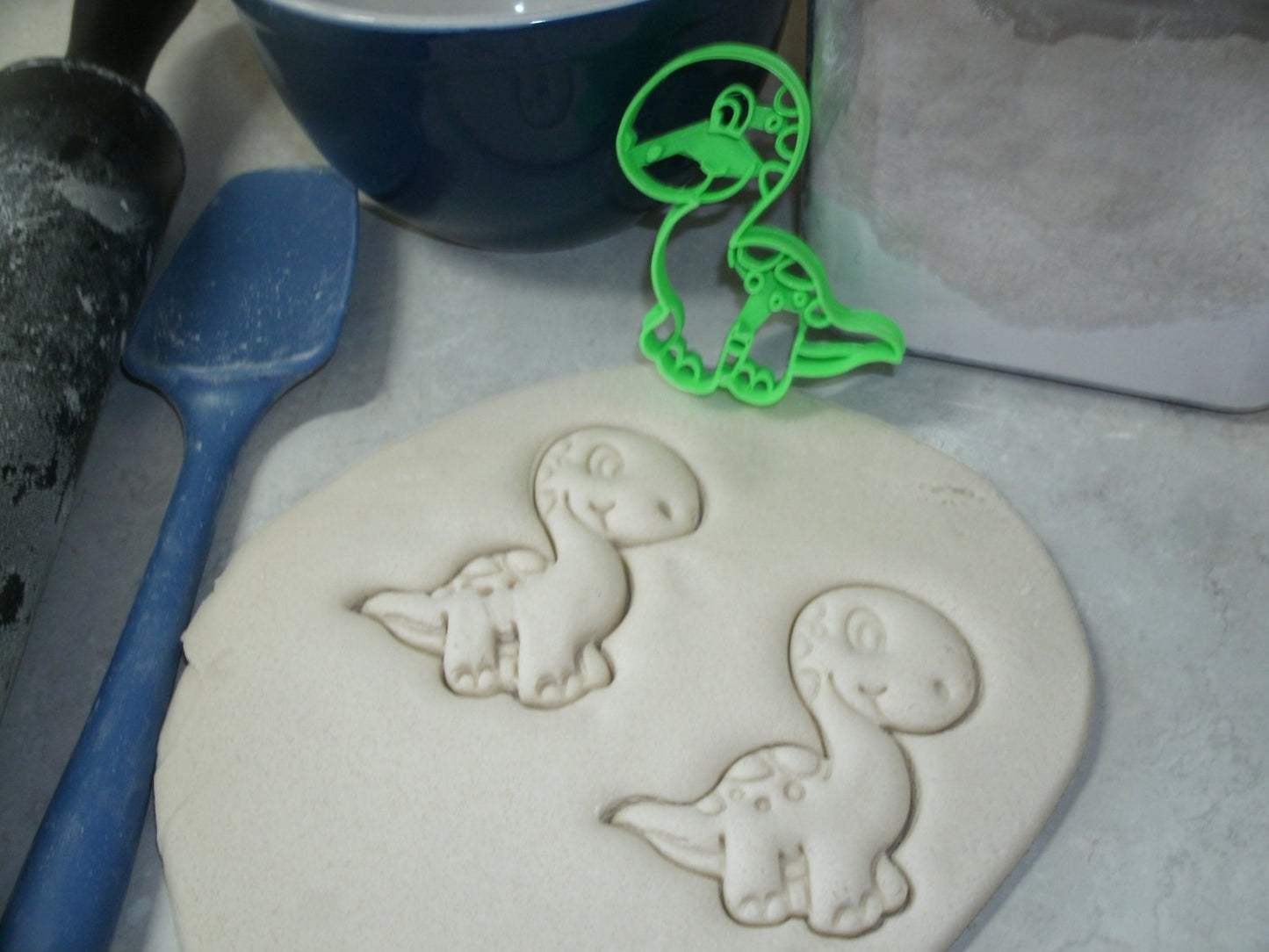 Brachiosaurus Dinosaur Dino Long Neck Cookie Cutter Made In USA PR2339