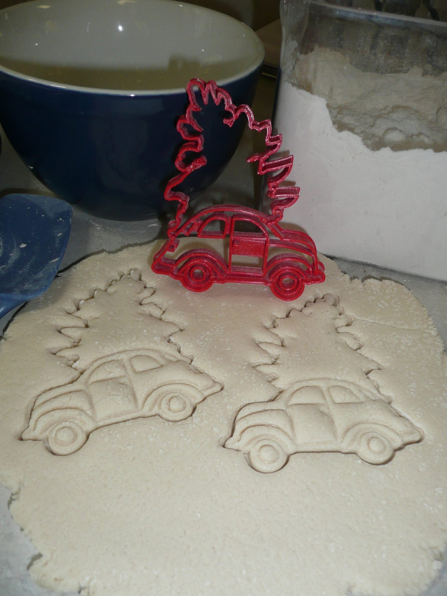 Beetle Car With Christmas Tree Cookie Cutter Made In USA PR2253