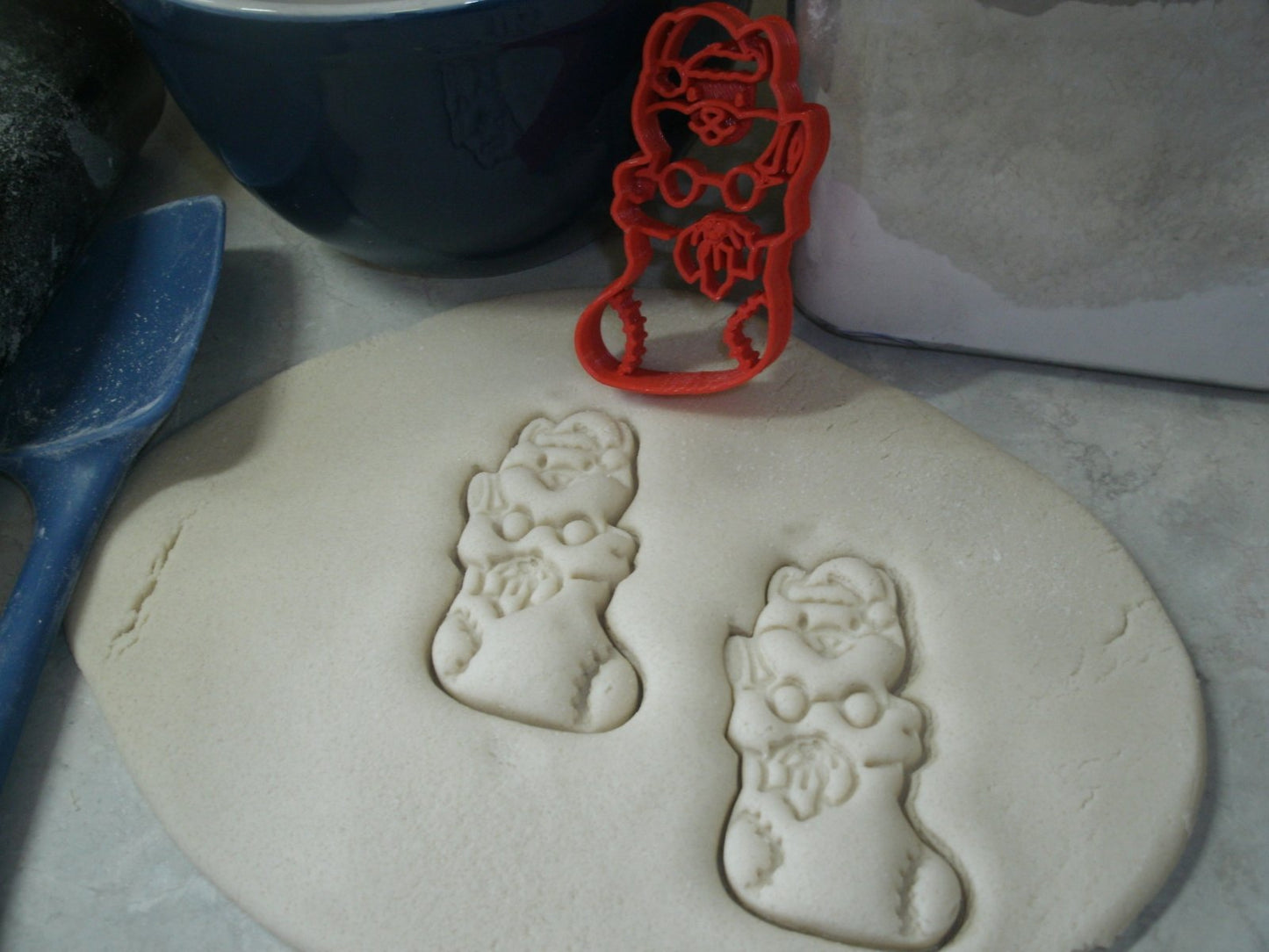 Cat In Stocking Christmas Holiday Kitten Cookie Cutter Made In USA PR2369