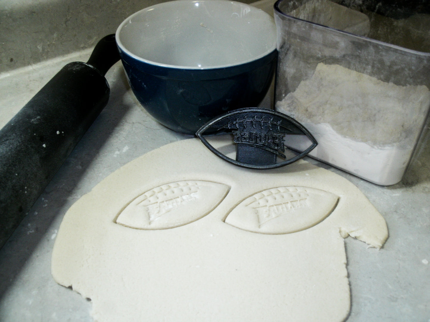 Philadelphia Eagles Football Shape Cookie Cutter Made In USA PR2011
