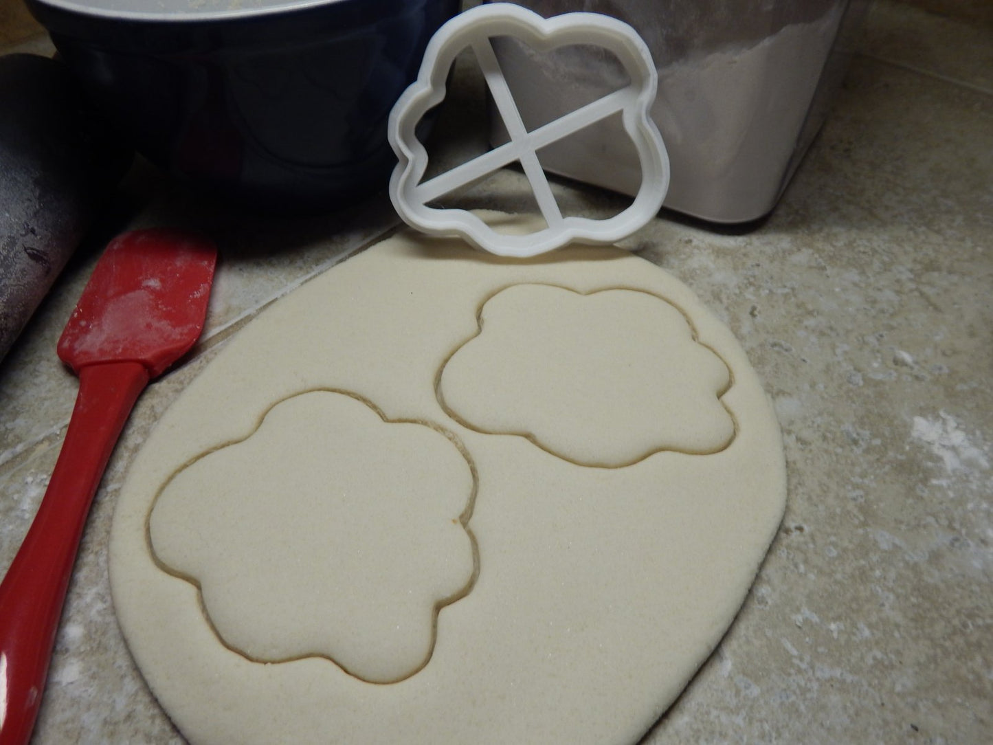 Eggs Egg Scrambled Breakfast Food Cloud Shape Cookie Cutter Made In USA PR2176