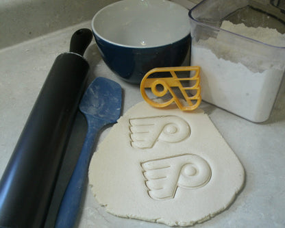 Philadelphia Flyers NHL Hockey Team Cookie Cutter Made In USA PR2835
