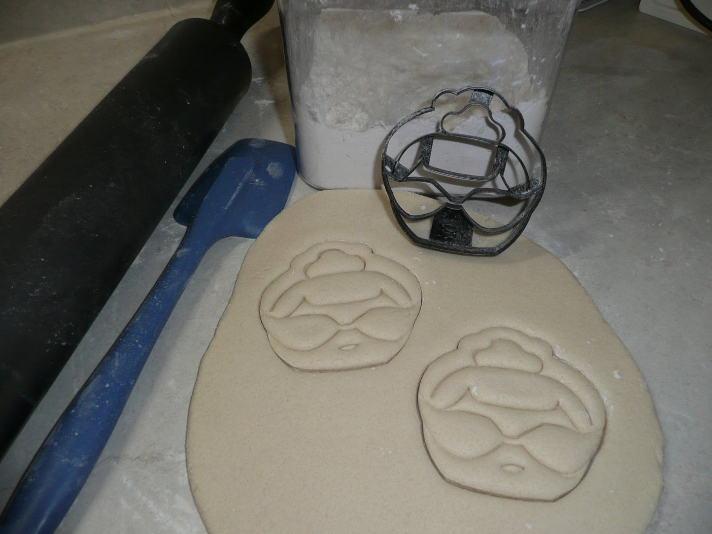 It Baby Face Tiara Surprise Doll Series Cookie Cutter Made In USA PR2538