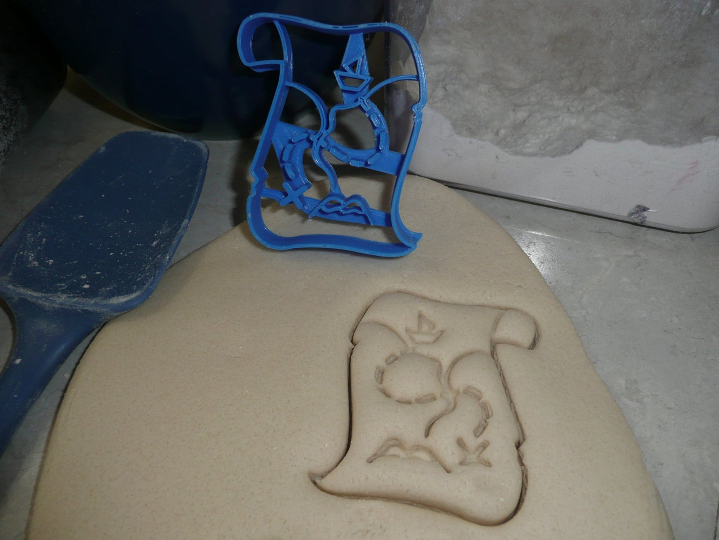 Treasure Map Buried Lost Hunt Pirate Cookie Cutter Made In USA PR2379