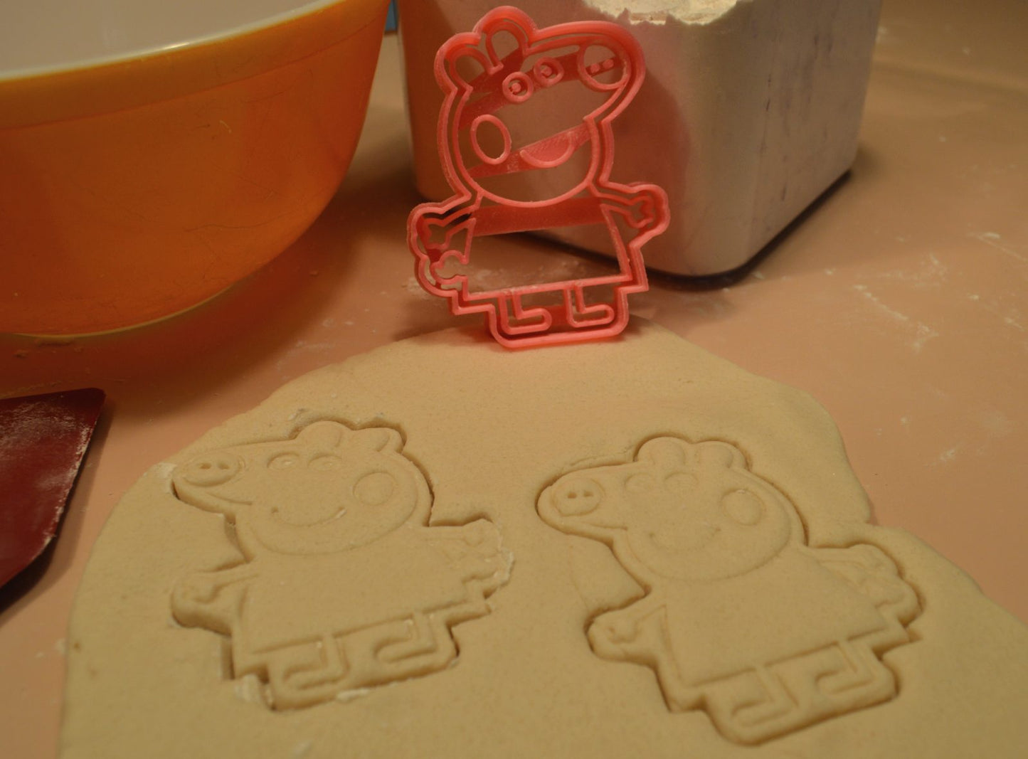 Peppa Pig Full Body Detailed Cartoon Character Cookie Cutter Made In USA PR2640