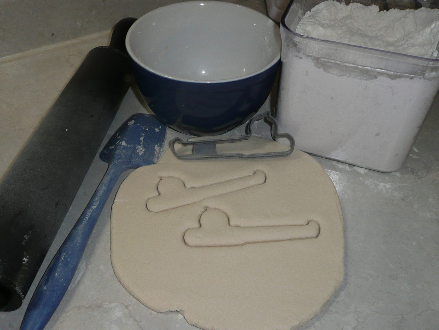 Fishing Pole Fly Casting Reel Lake River Cookie Cutter Made In USA PR2727