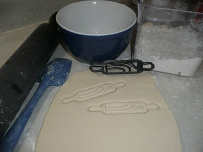 Rolling Pin Kitchen Tool Cook Bake Cookie Cutter Made In USA PR2377