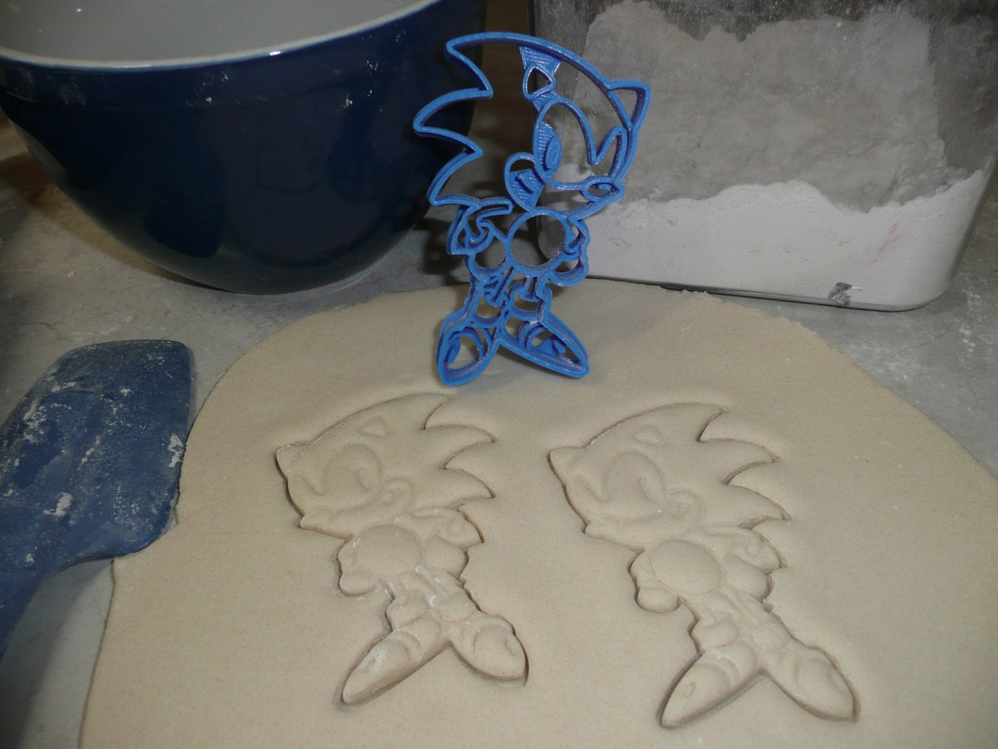 Sonic The Hedgehog Fast Adventure Game And Film Cookie Cutter Made In USA PR2468