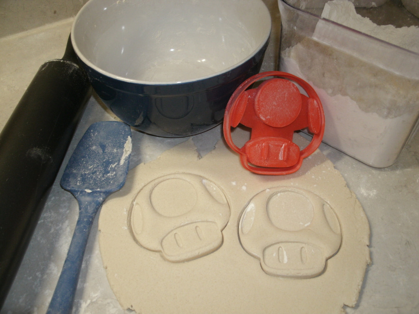 Super Mario Mushroom Toad Nintendo Video Game Cookie Cutter Made In USA PR556