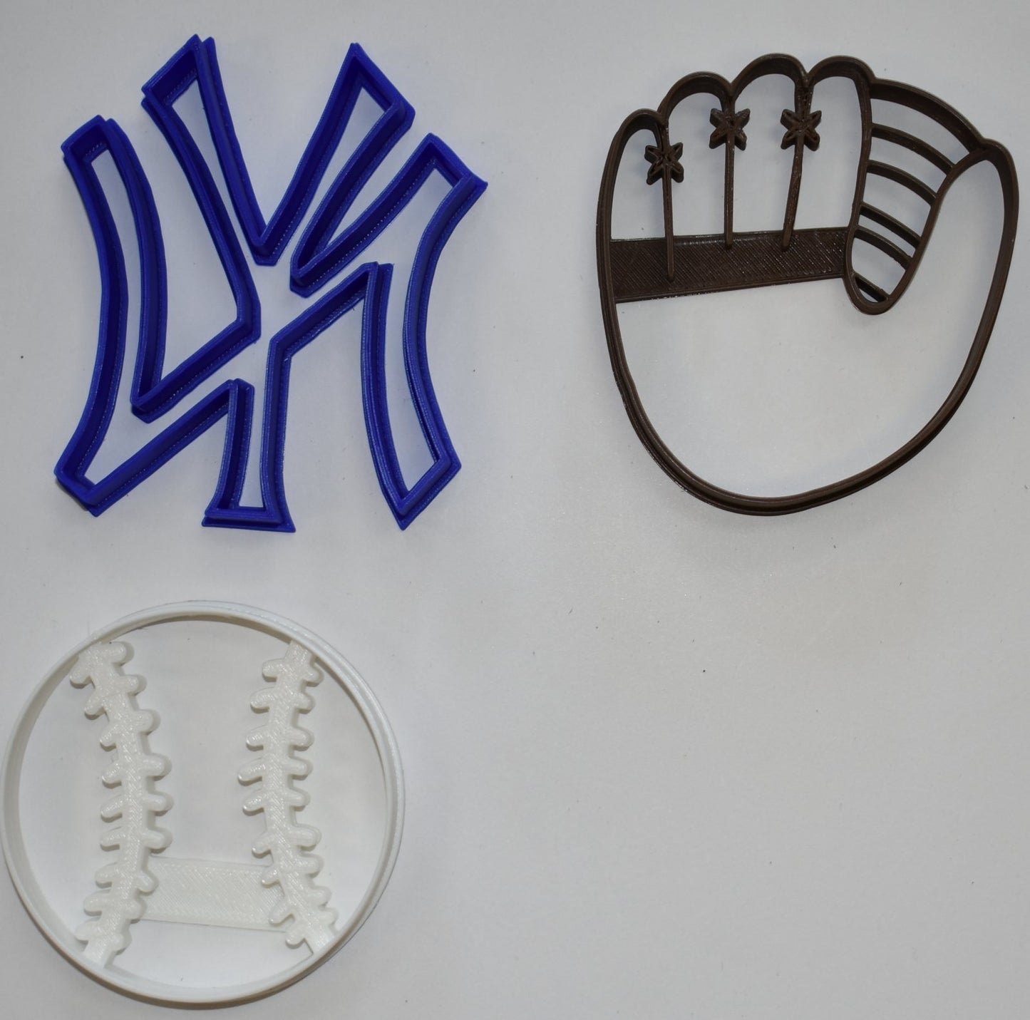 New York Yankees MLB Baseball Team Logo Set Of 3 Cookie Cutters USA PR1068
