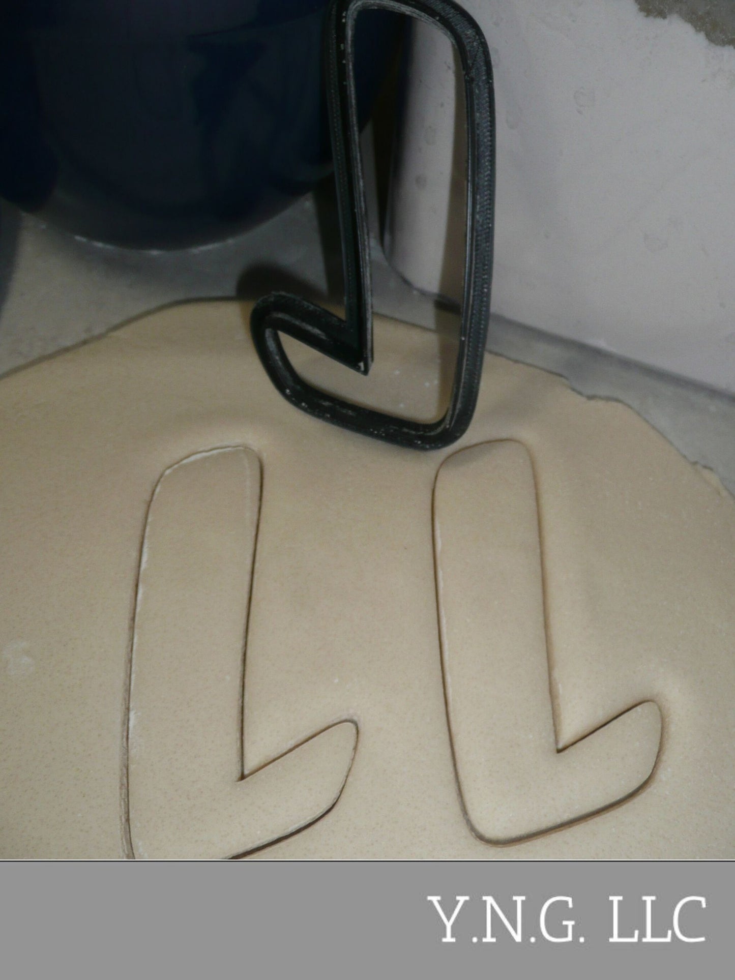 Letter L Uppercase Fancy Stylized Font Alphabet Cookie Cutter USA PR3339