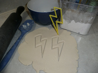 Lightning Bolt Thunder Strike Thunderbolt Superhero Cookie Cutter USA PR2424
