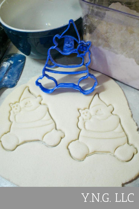 Biggie And Pet Worm Mr Dinkles Trolls Movie Character Cookie Cutter USA PR2002