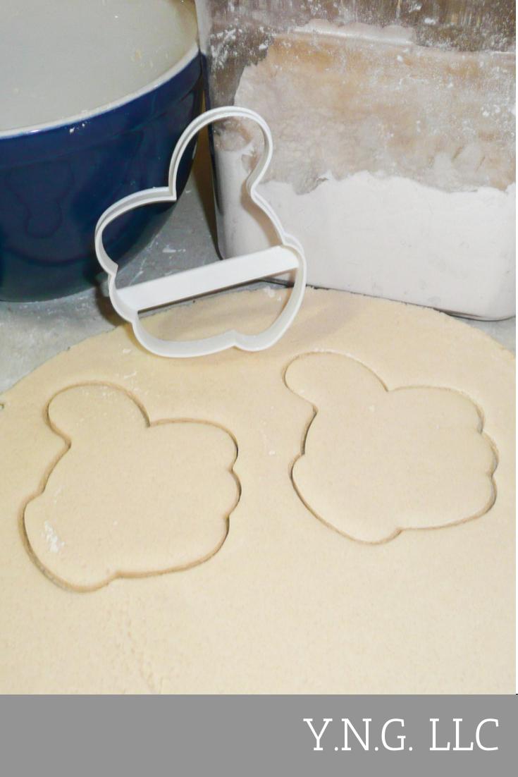 Mickey Minnie Mouse Glove Hand Thumbs Up Cookie Cutter Made In USA PR923