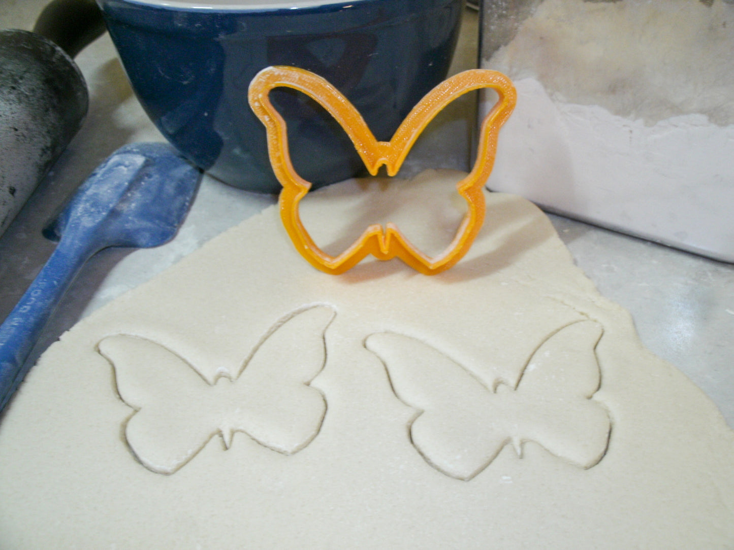 Butterfly Flutterby Monarch Flying Insect Spring Cookie Cutter Made In USA PR249